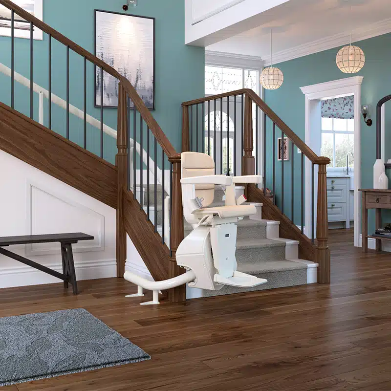 freecurve-stair-lift-elegance-seat-cream-installed-handicare-1 freecurve stair lift elegance seat cream installed handicare 1